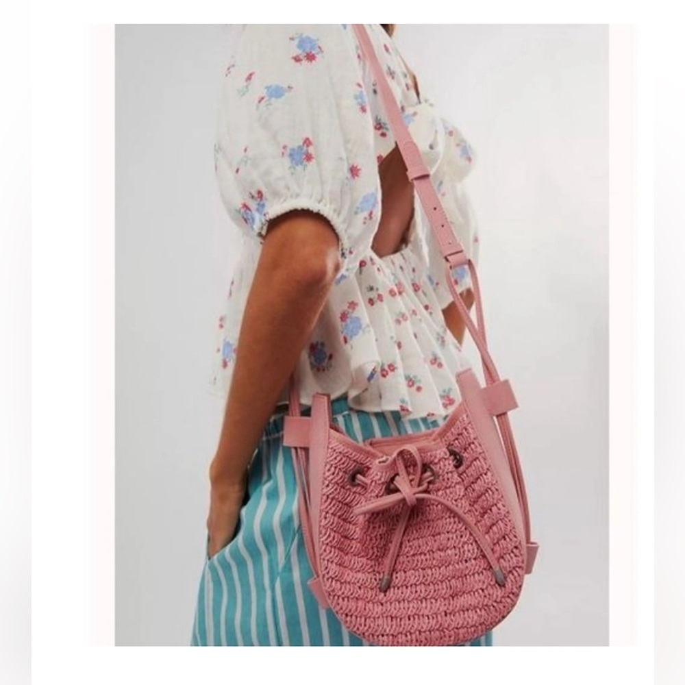 Free People Cabana Pink Woven Crossbody Bag Spring Break Summer Vacation Boho